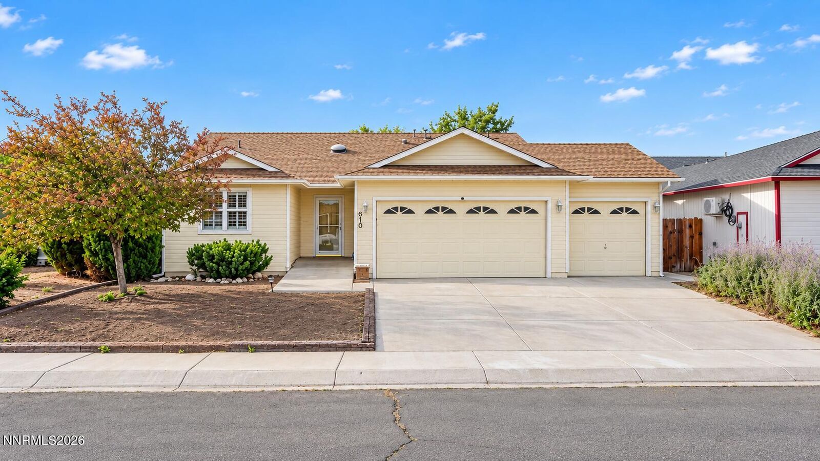 Property Photo: 610 Tamsen Road NV 89408