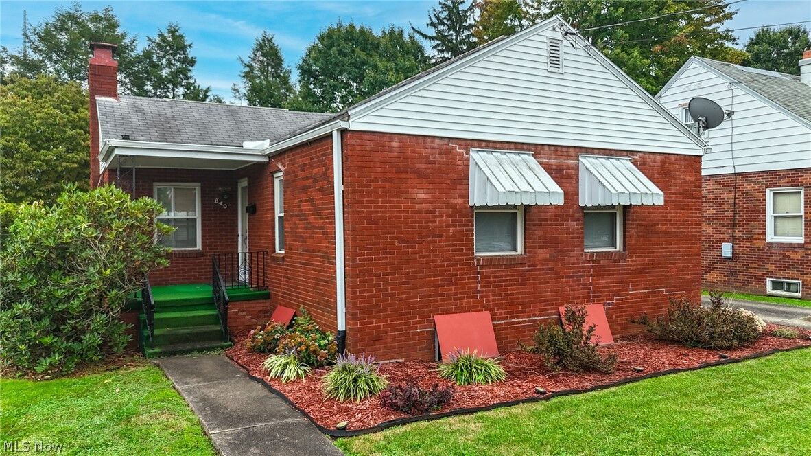 Property Photo:  840 Main Street  OH 45714 