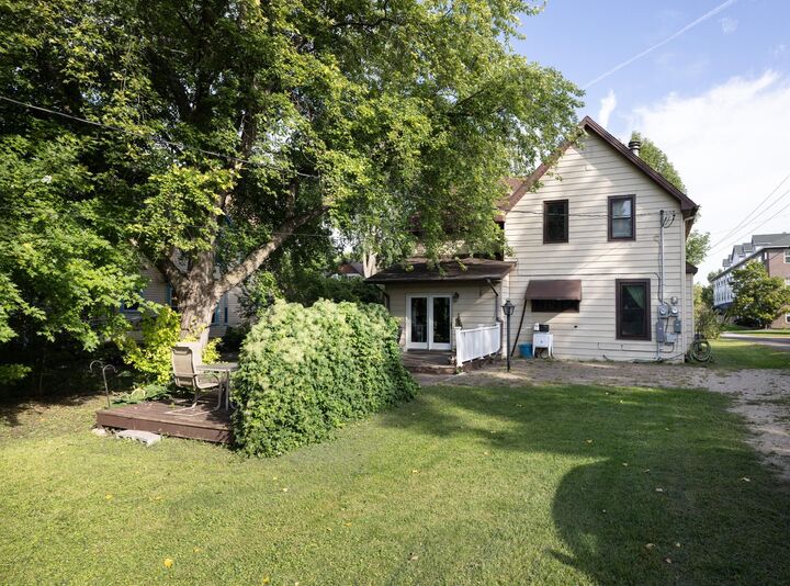 Property Photo:  113 W Bancroft Avenue  MN 56537 