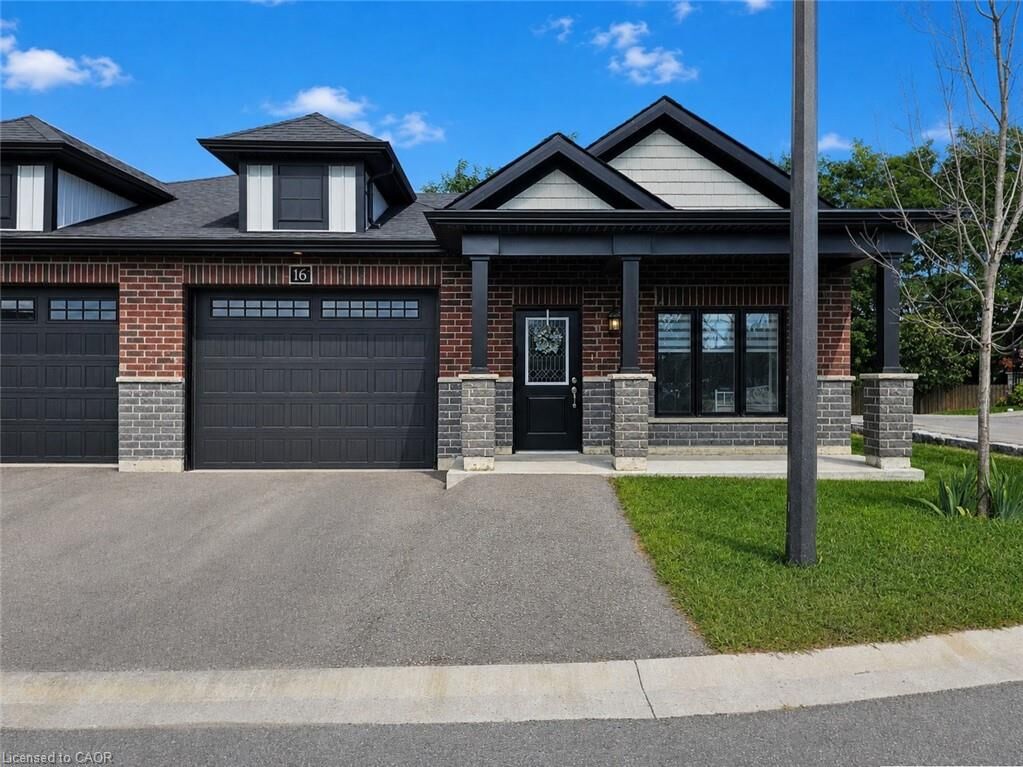 Property Photo:  16 Brookfield Lane  ON N3Y 0E8 