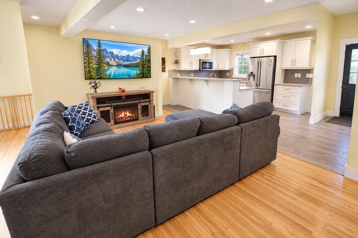 Property Photo: 4118 36 Street AB T4N 0S8