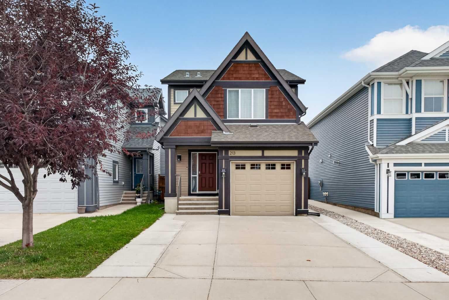 Property Photo:  213 Auburn Meadows Boulevard SE  AB T3M 2E3 
