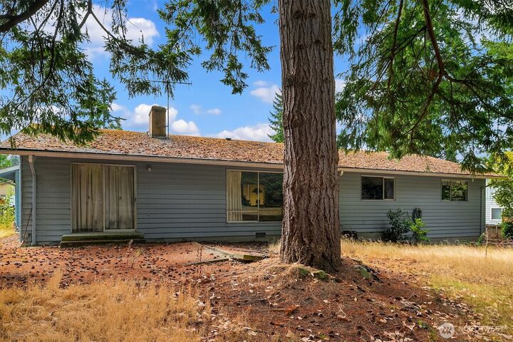 Property Photo: 14238 SE 22nd Street WA 98007