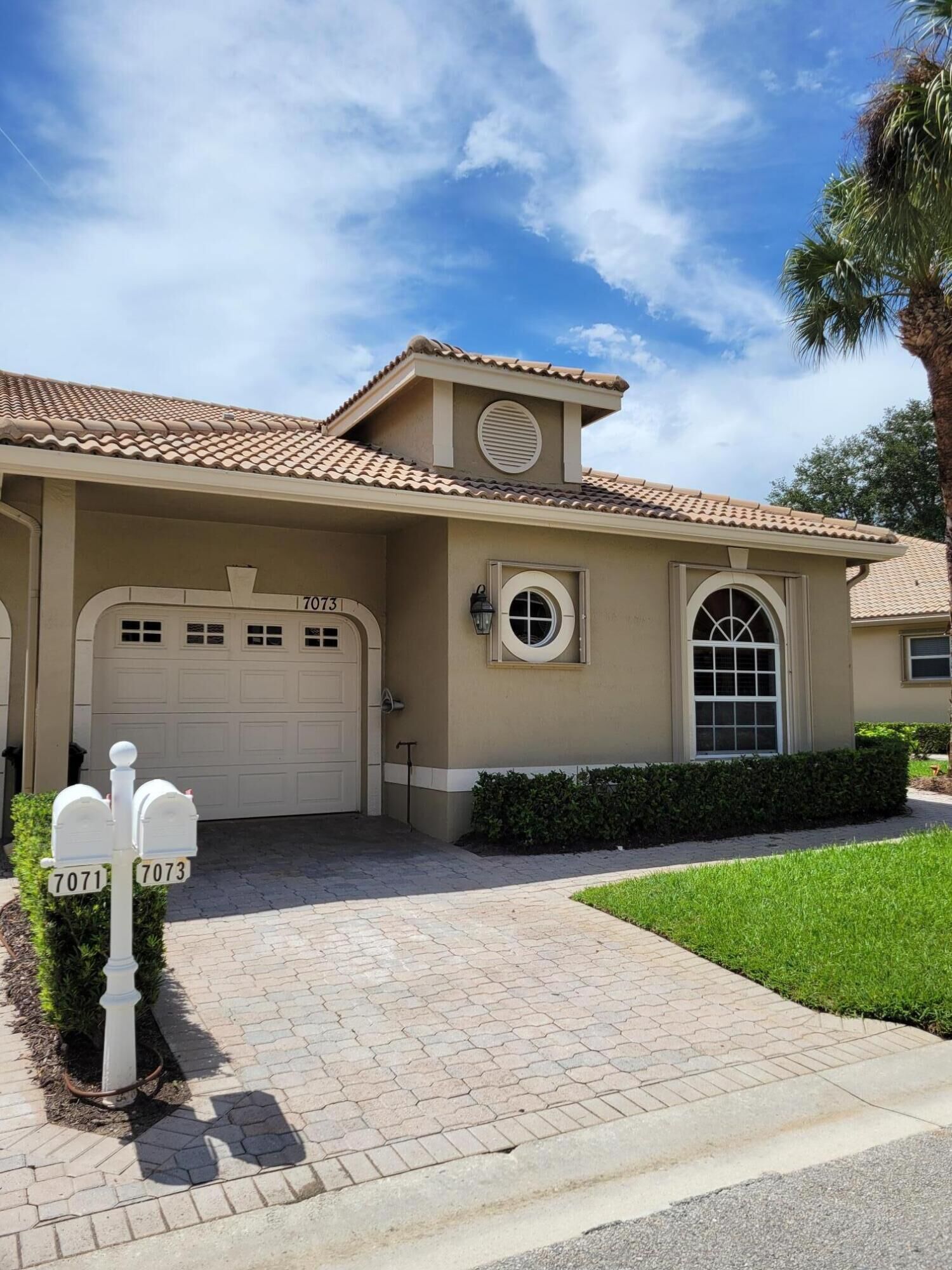 Property Photo: 7073 Torrey Pines Circle FL 34986