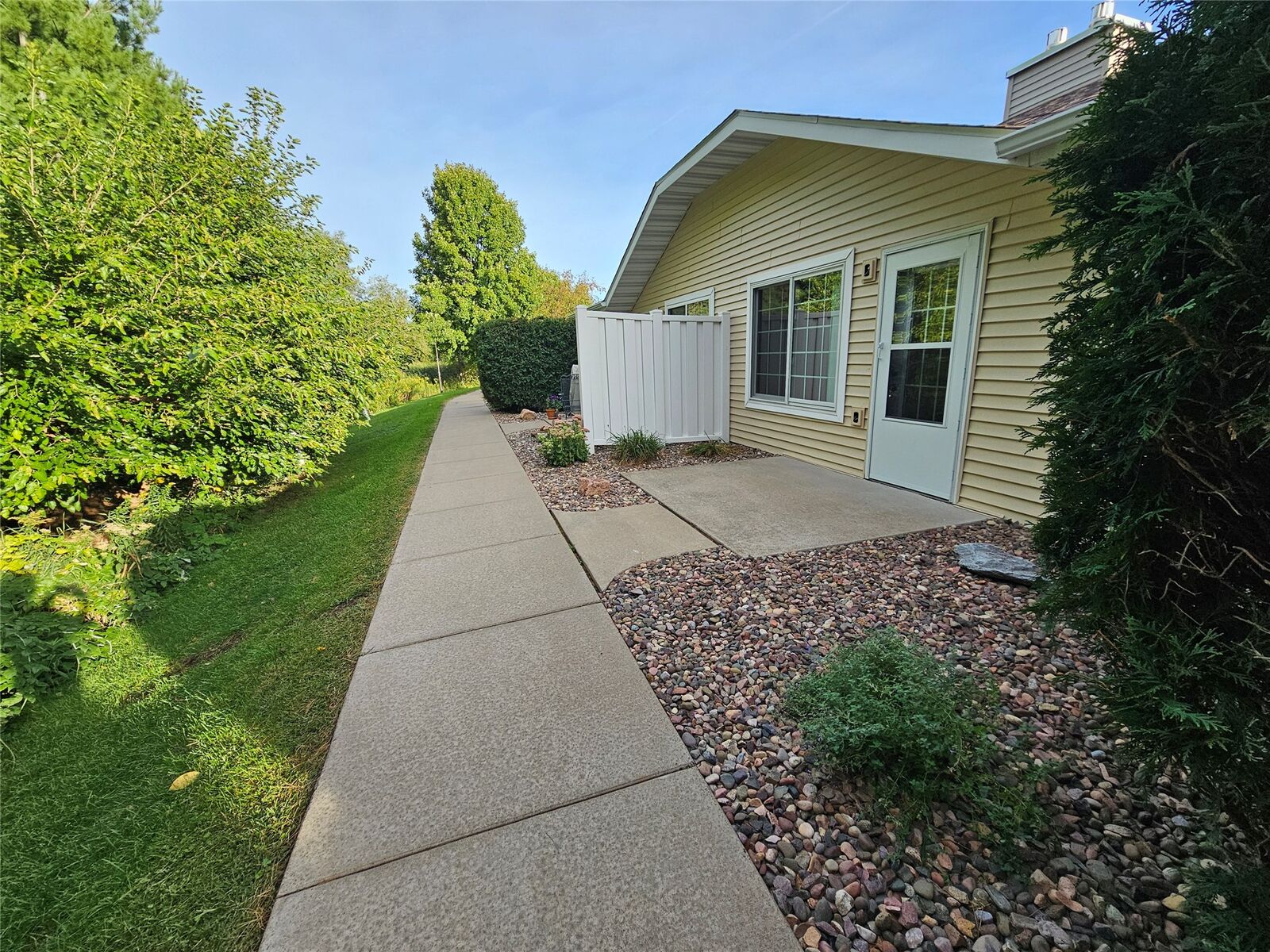 Property Photo:  3330 S Robin Meadows Lane 3330  WI 54701 