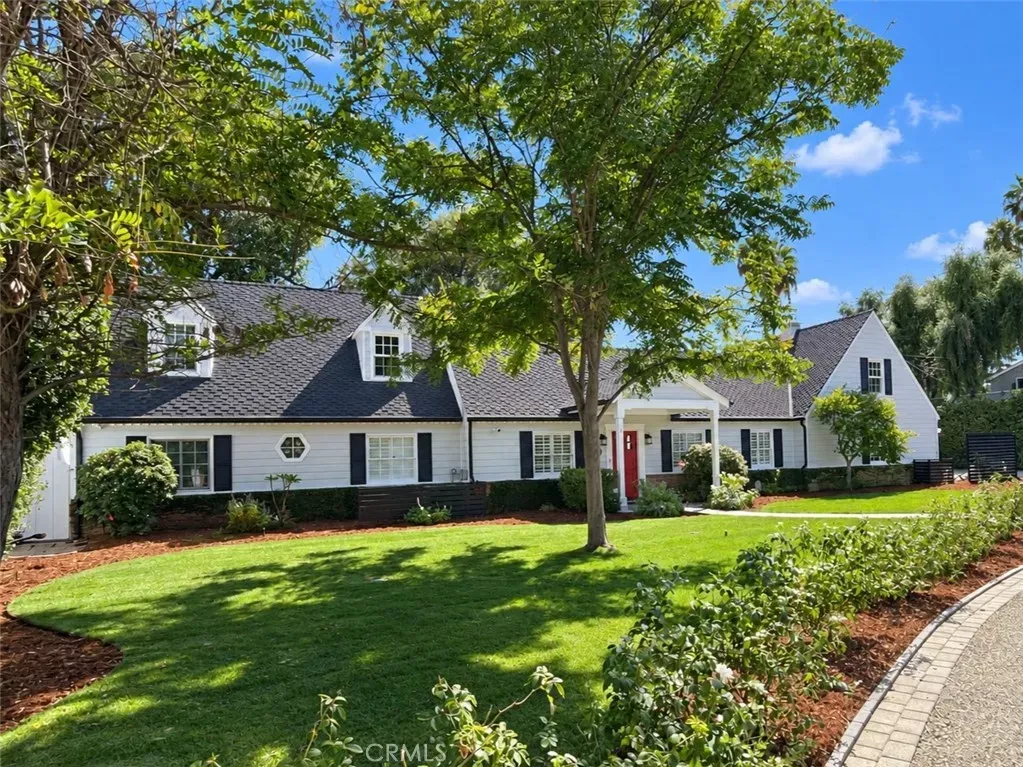 Property Photo:  23534 Hatteras Street  CA 91367 