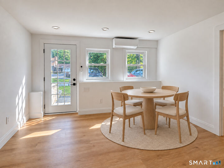 Property Photo:  4 Robert Lane B  CT 06880 