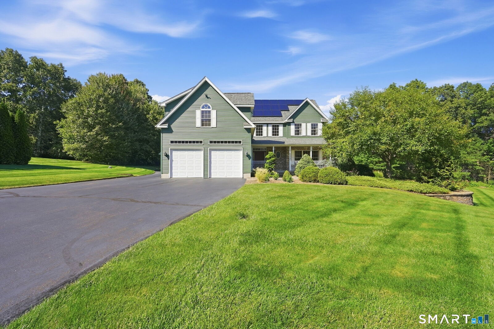 Property Photo:  10 Overlook Pass  CT 06029 