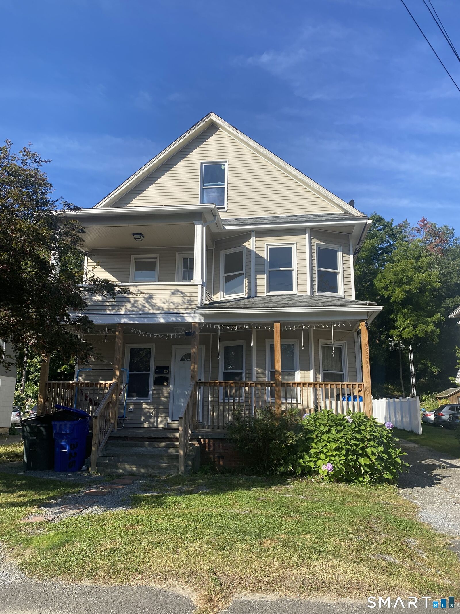 Property Photo: 327 Riverside Avenue 2 CT 06790