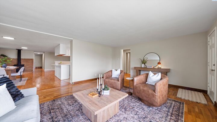 Property Photo: 1821 Benson Ave WA 99350