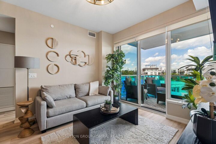 Property Photo:  333 Sunseeker Avenue 422  ON L9S 0R6 