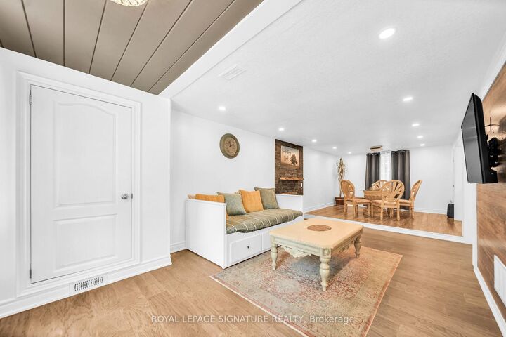 Property Photo:  2020 Kate Avenue  ON L9S 1Y2 