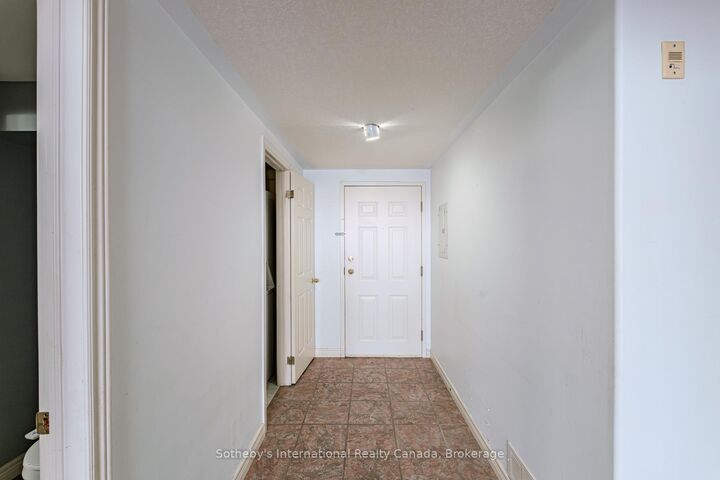 Property Photo:  111 Grey Street 213  ON N3S 4V8 