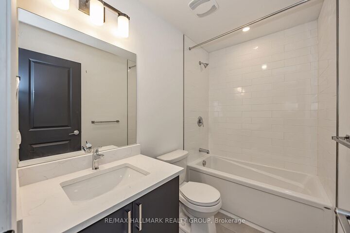 Property Photo:  1112 Mainsonneuve Street 202  ON K1C 1L1 