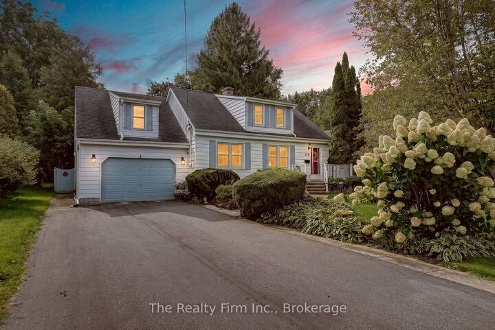 Property Photo:  216 Bower Hill Road  ON N4S 2N4 