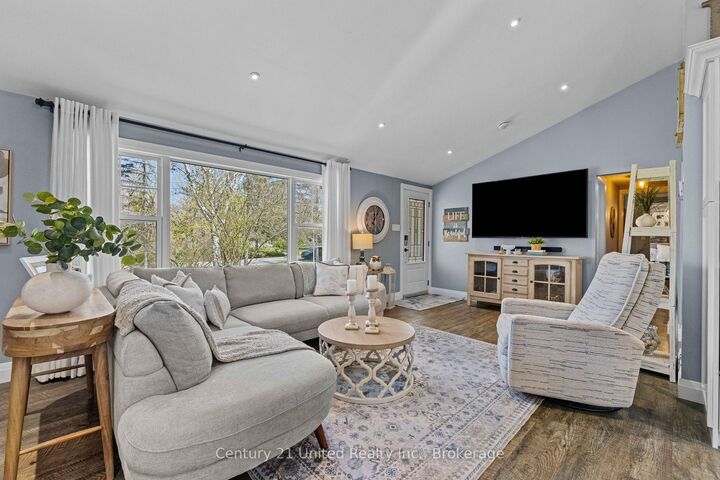 Property Photo:  11 Birch Terrace N/A  ON K0L 1J0 
