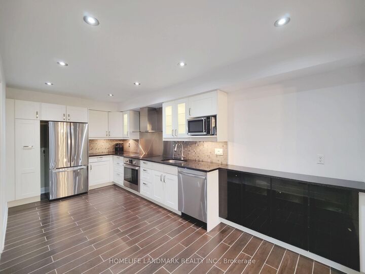 Property Photo:  96 Formosa Drive  ON L4S 1T1 