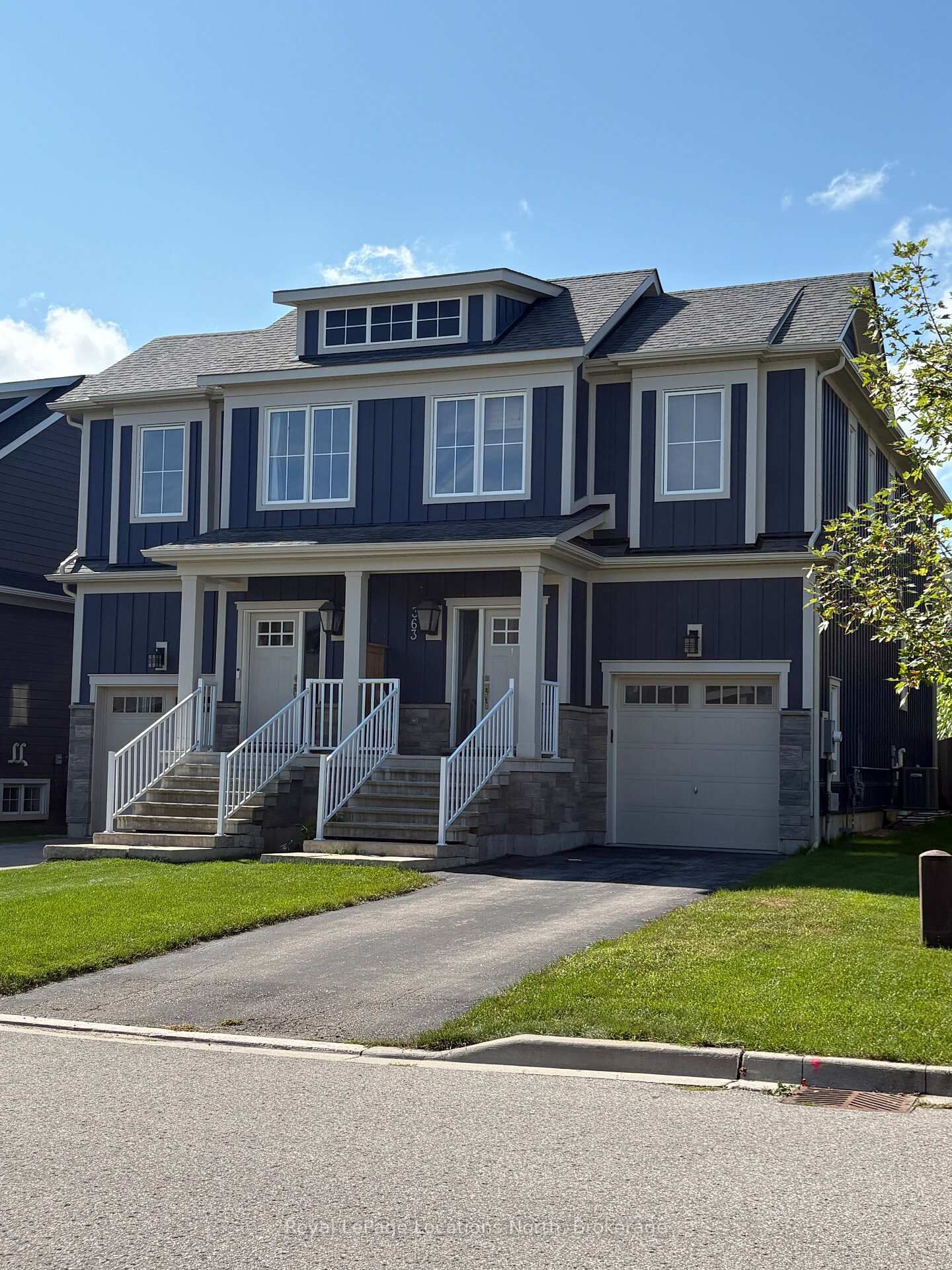 Property Photo:  363 Yellow Birch Crescent  ON L9Y 0Y5 