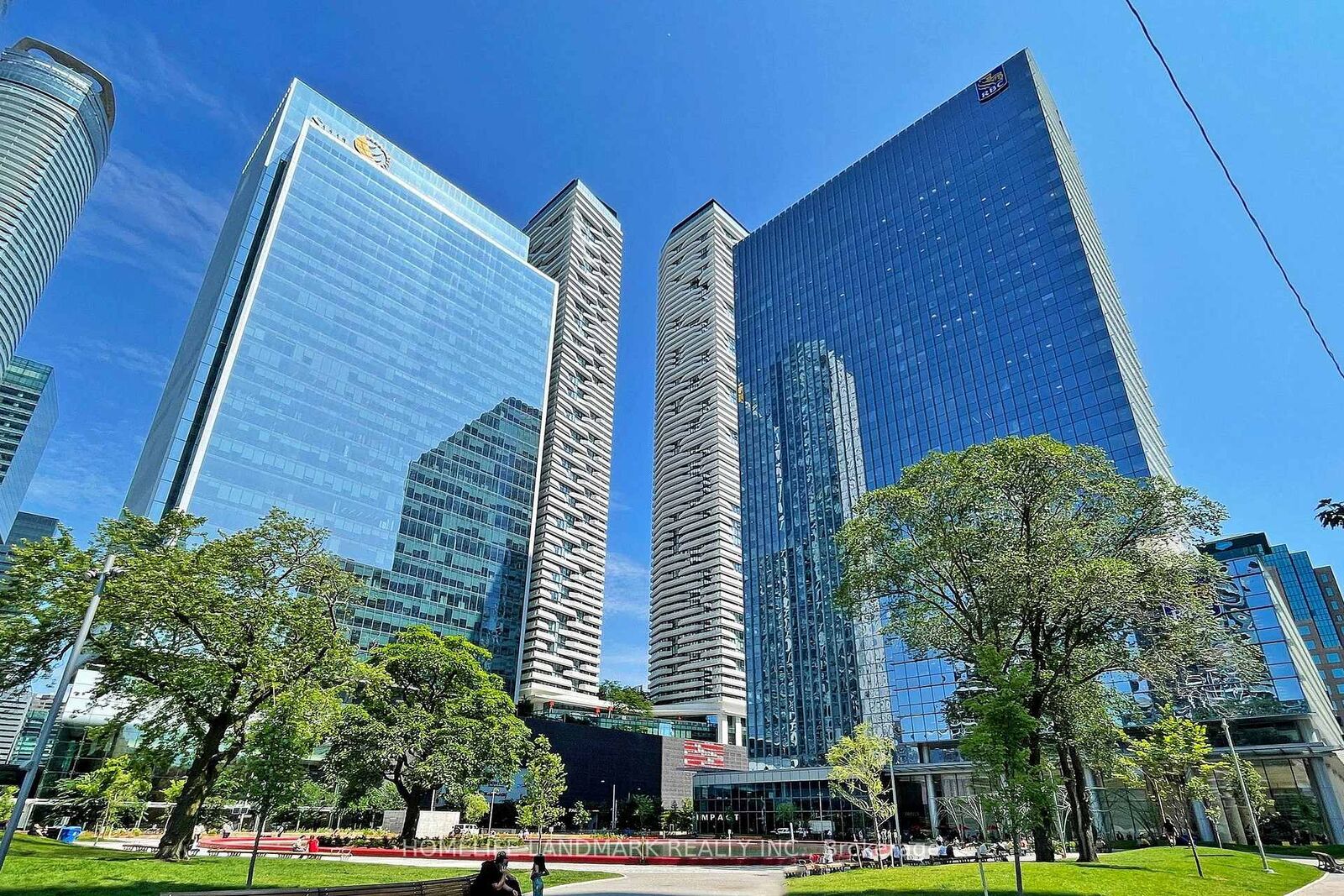 Property Photo:  100 Harbour Street 3405  ON M5J 0B5 