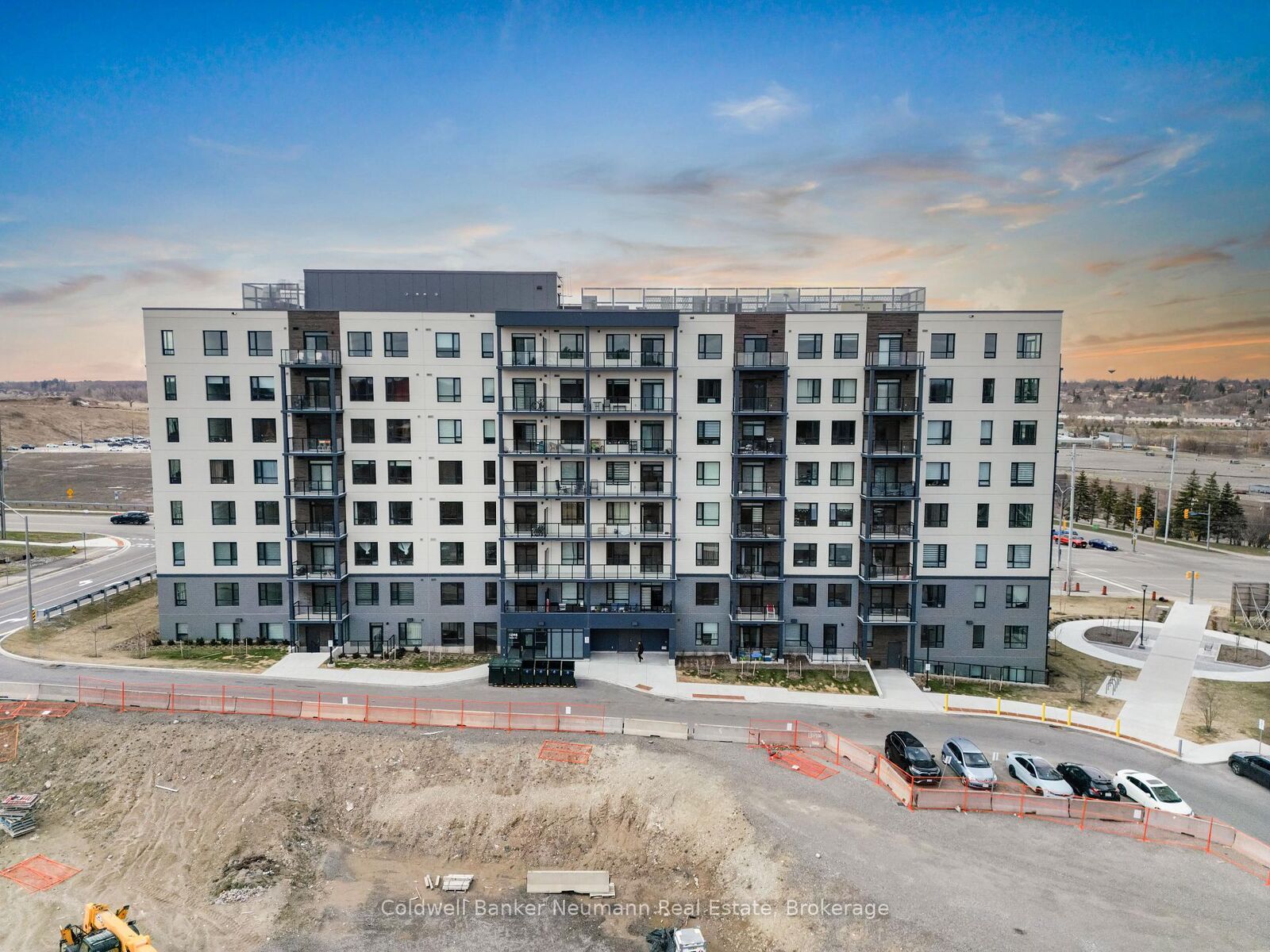 Property Photo:  1098 Paisley Road 713  ON N1K 0E3 