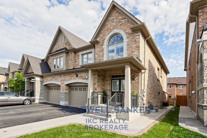 Property Photo: 41 Merrybrook Trail N ON L7A 4V9