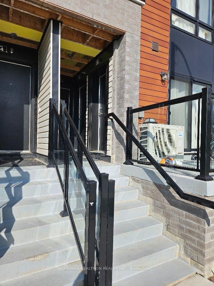 Property Photo:  165 Tapscott Road 239  ON M1B 0E8 