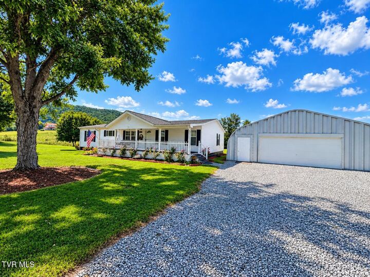 Property Photo: 121 Simpson Road TN 37642