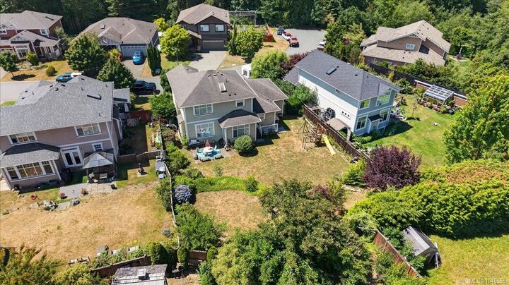 Property Photo: 6524 Stonewood Dr BC V9Z 0Y6