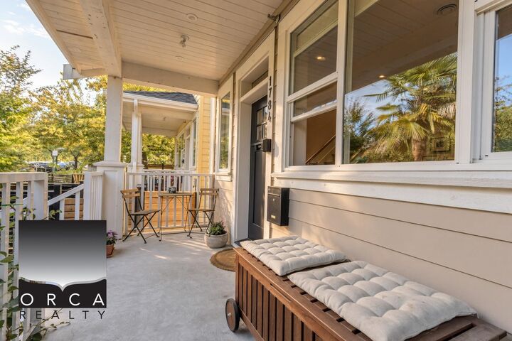 Property Photo:  1784 Charles Street  BC V5L 2T5 