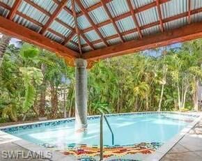 Property Photo:  6425 Pine Ave  FL 33957 