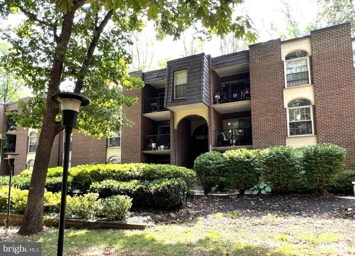 Property Photo:  3352 Woodburn Road 21  VA 22003 