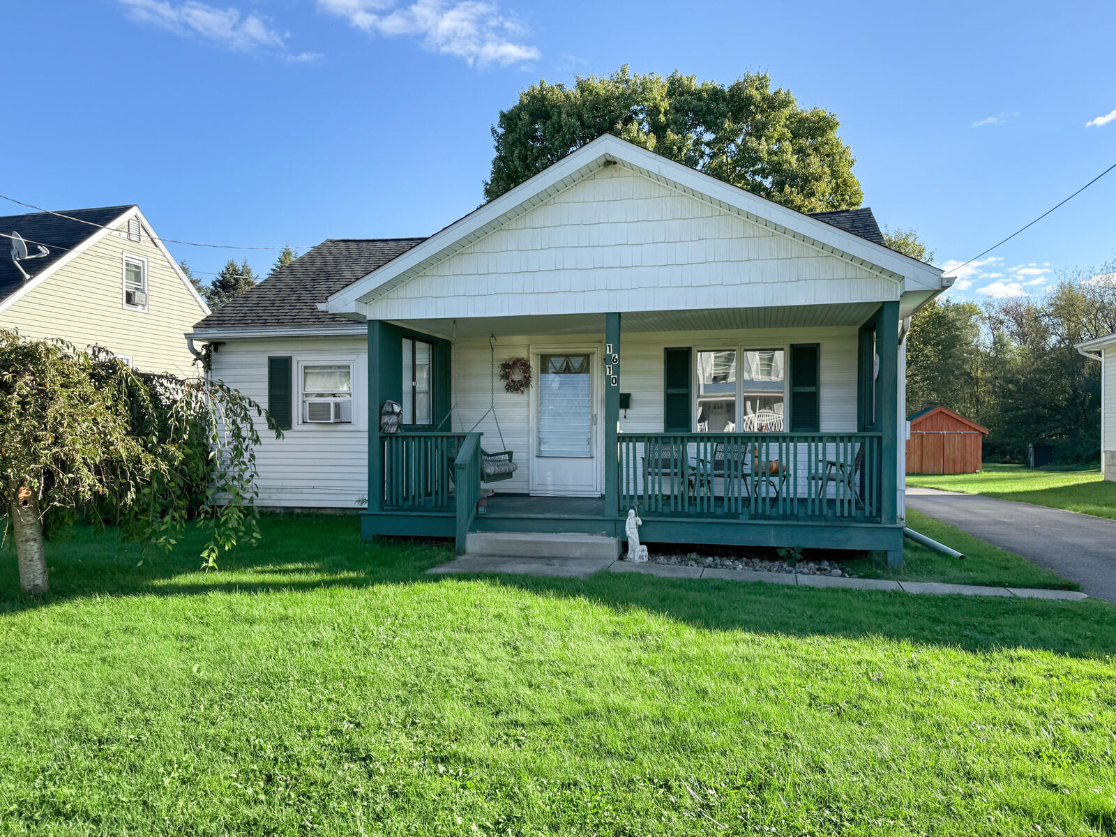 Property Photo:  1610 Bond St  PA 15824 