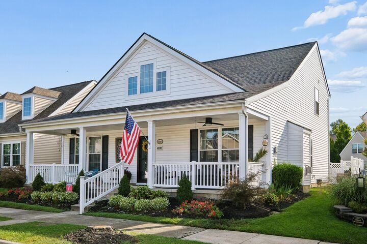 Property Photo:  6102 Witherspoon Way  OH 43081 