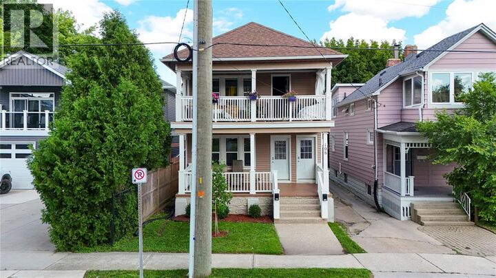 Property Photo:  198 Brock Street North  ON N7T 5Z3 
