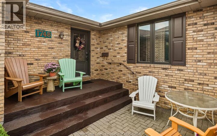 Property Photo:  1748 Hebert Street  ON N8N 4G2 