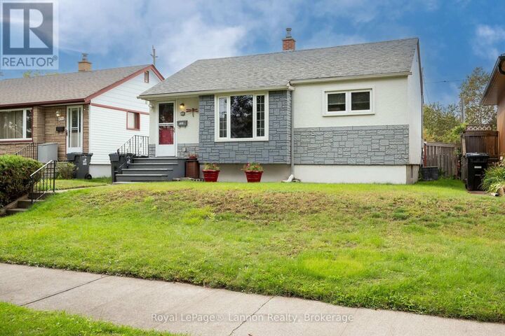 Property Photo: 859 Syndicate Avenue North ON P7C 3X6