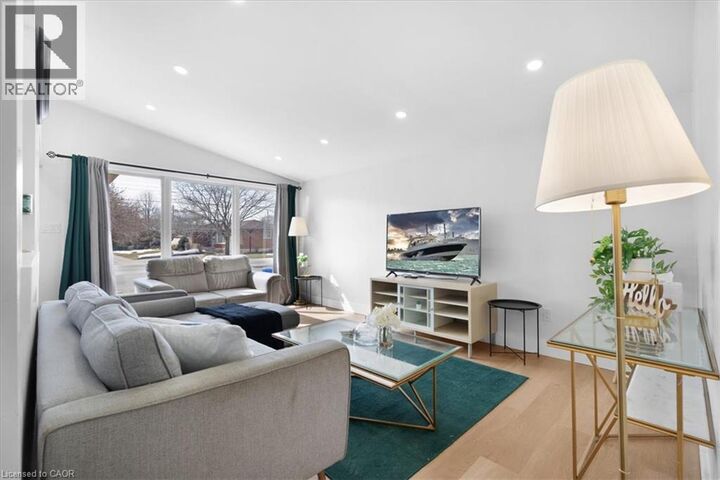 Property Photo:  37 Lilacside Drive 1  ON L8V 2L5 