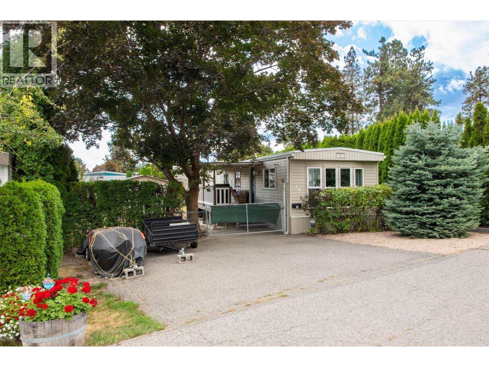 Property Photo:  2001 97 Highway South 14  BC V1Z 3M9 