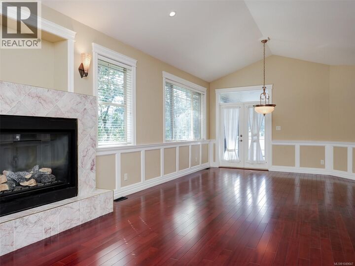 Property Photo:  424 Nursery Hill Drive  BC V9B 0E2 