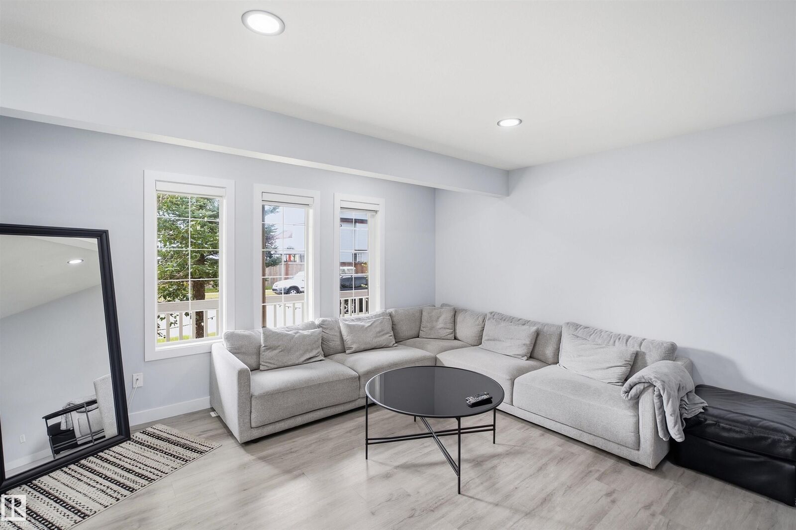 Property Photo: 2122 37 Avenue NW AB T6T 1S2