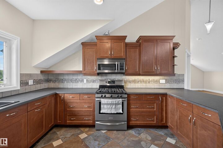 Property Photo:  60 50472 Rng Rd 232  AB T4X 0L1 