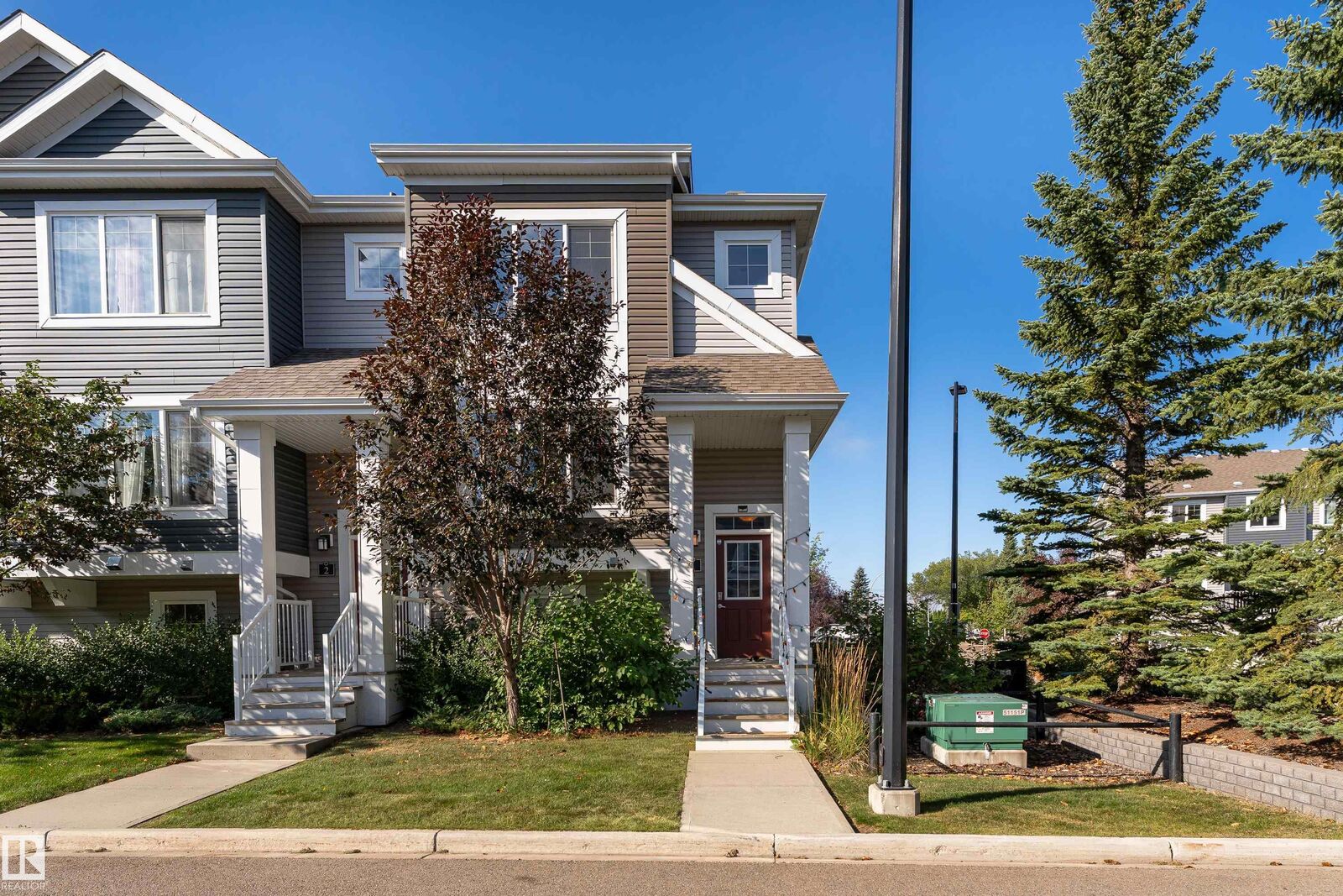 Property Photo:  4205 30 Street NW 1  AB T6T 2G9 