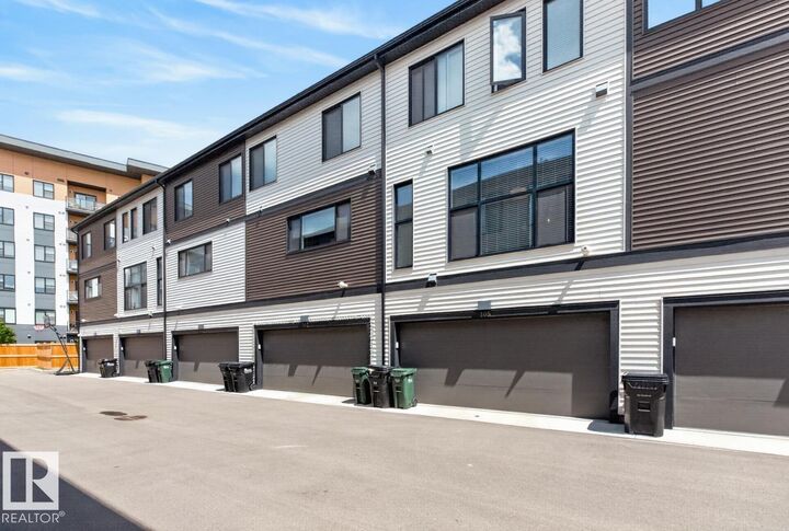 Property Photo:  50 Ebony Boulevard 105  AB T8H 2X4 