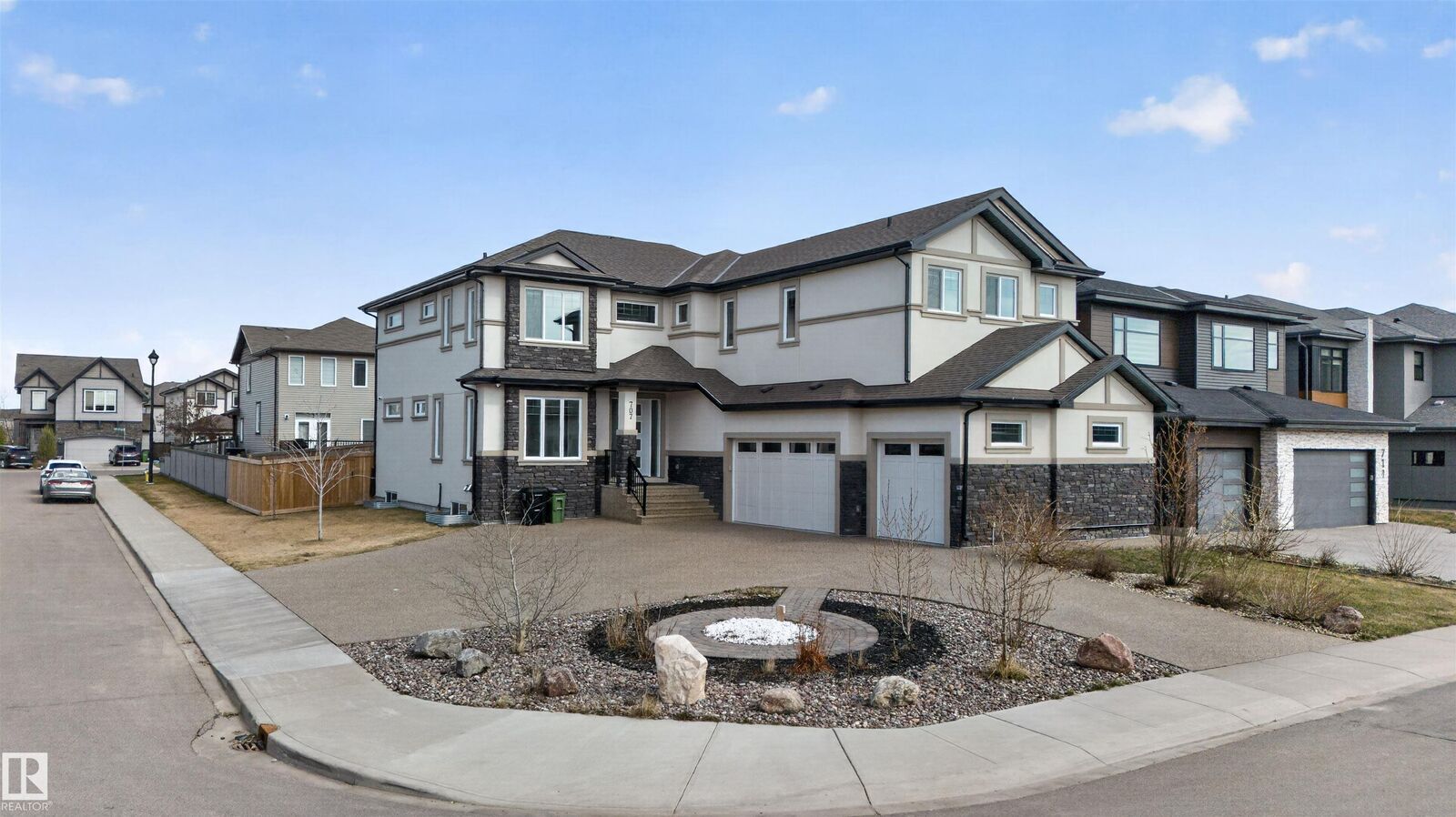Property Photo:  707 180 St SW SW  AB T6W 2S8 