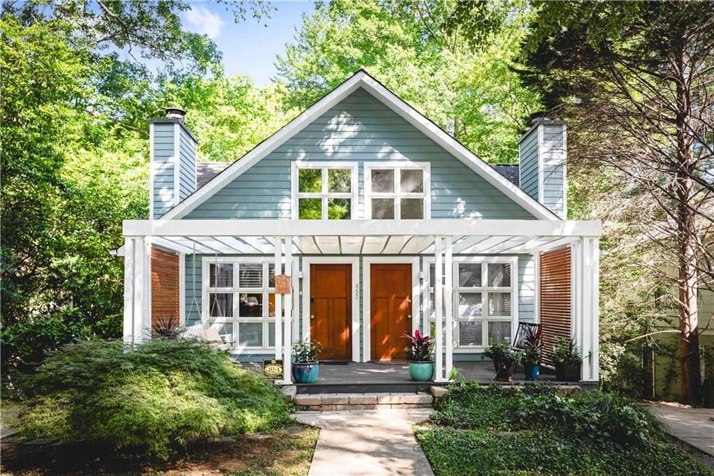Property Photo: 452 Sinclair Avenue GA 30307