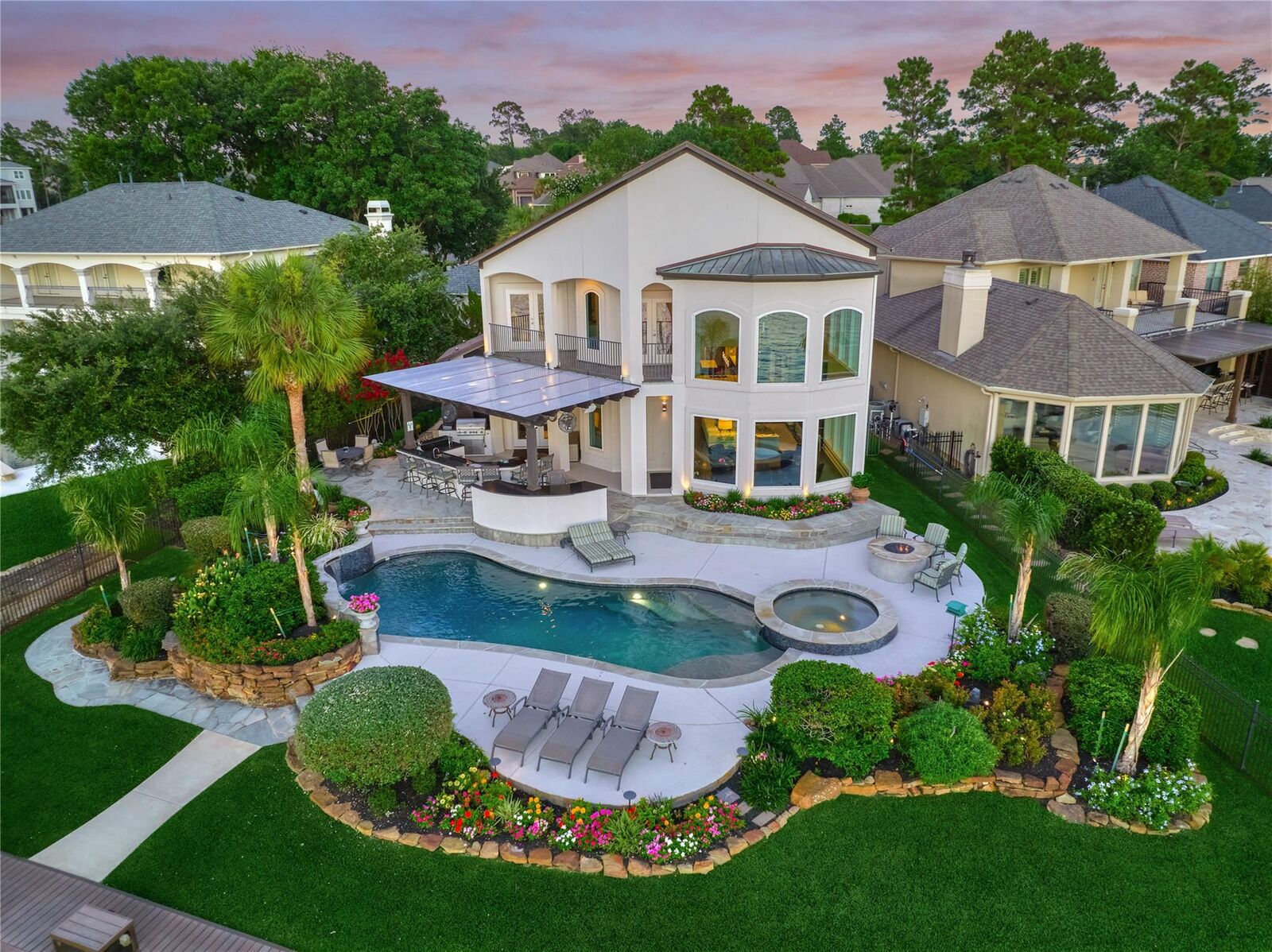 Property Photo: 9943 Pebble View Court TX 77304