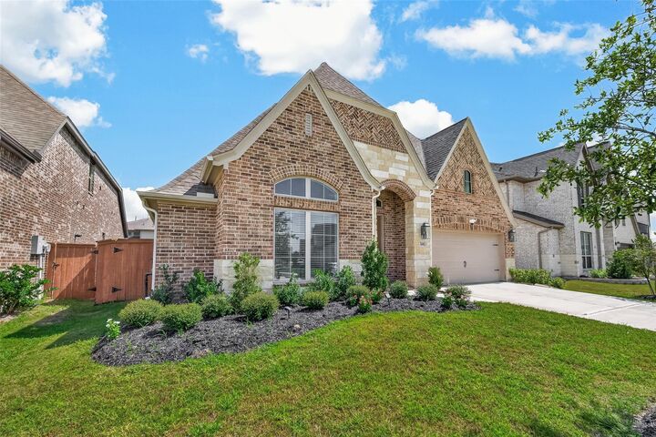 Property Photo:  7614 Zinnia Blossom Lane  TX 77493 