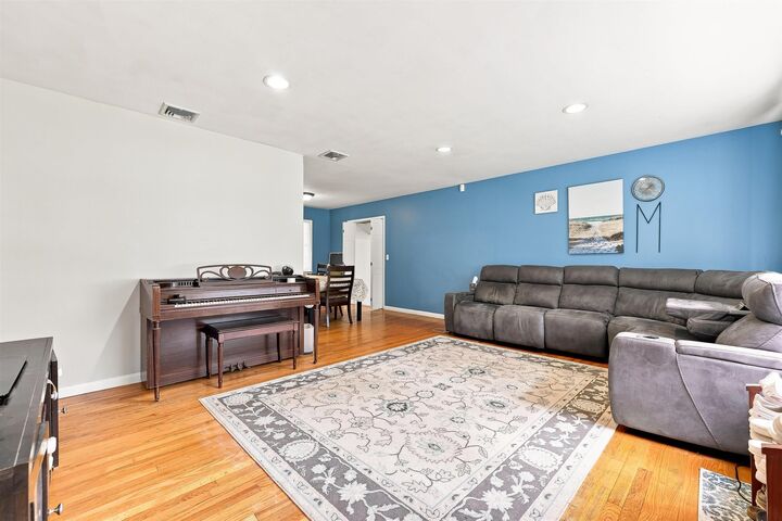 Property Photo:  76 Page Dr  NJ 07436 