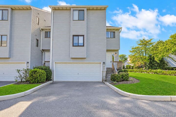 Property Photo:  13 James Court  NY 10954 