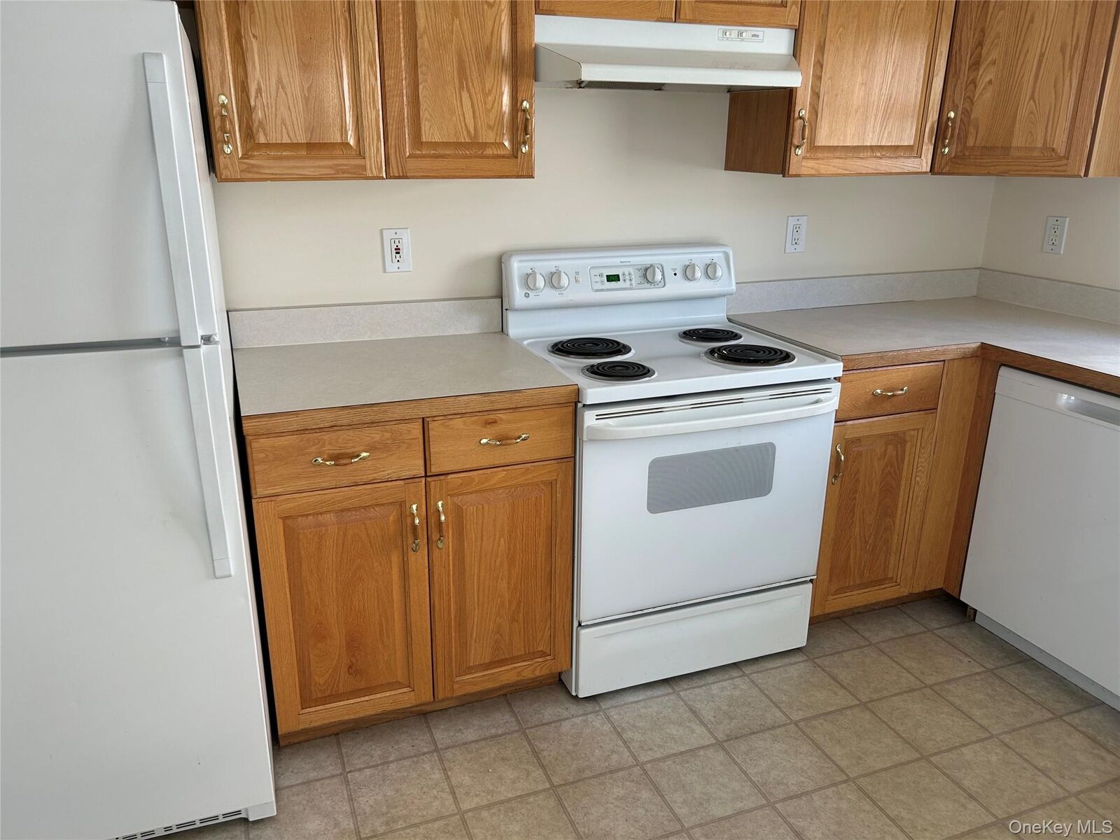 Property Photo:  30 Woodside Avenue 30  NY 10604 